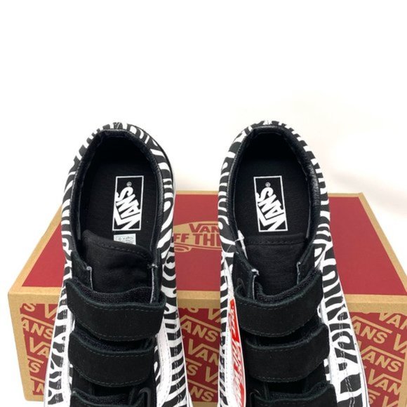 VANS Old Skool V Zebra Black Suede Canvas Sneakers Shoes Womens Size VN0A3D296DB - Picture 7 of 12